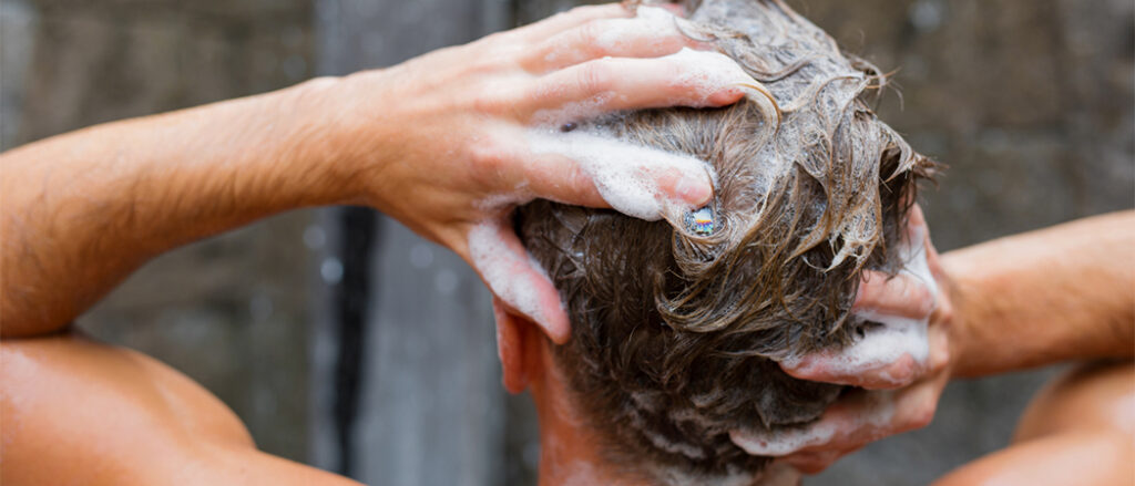 beste anti-roos shampoo voor haren te wassen